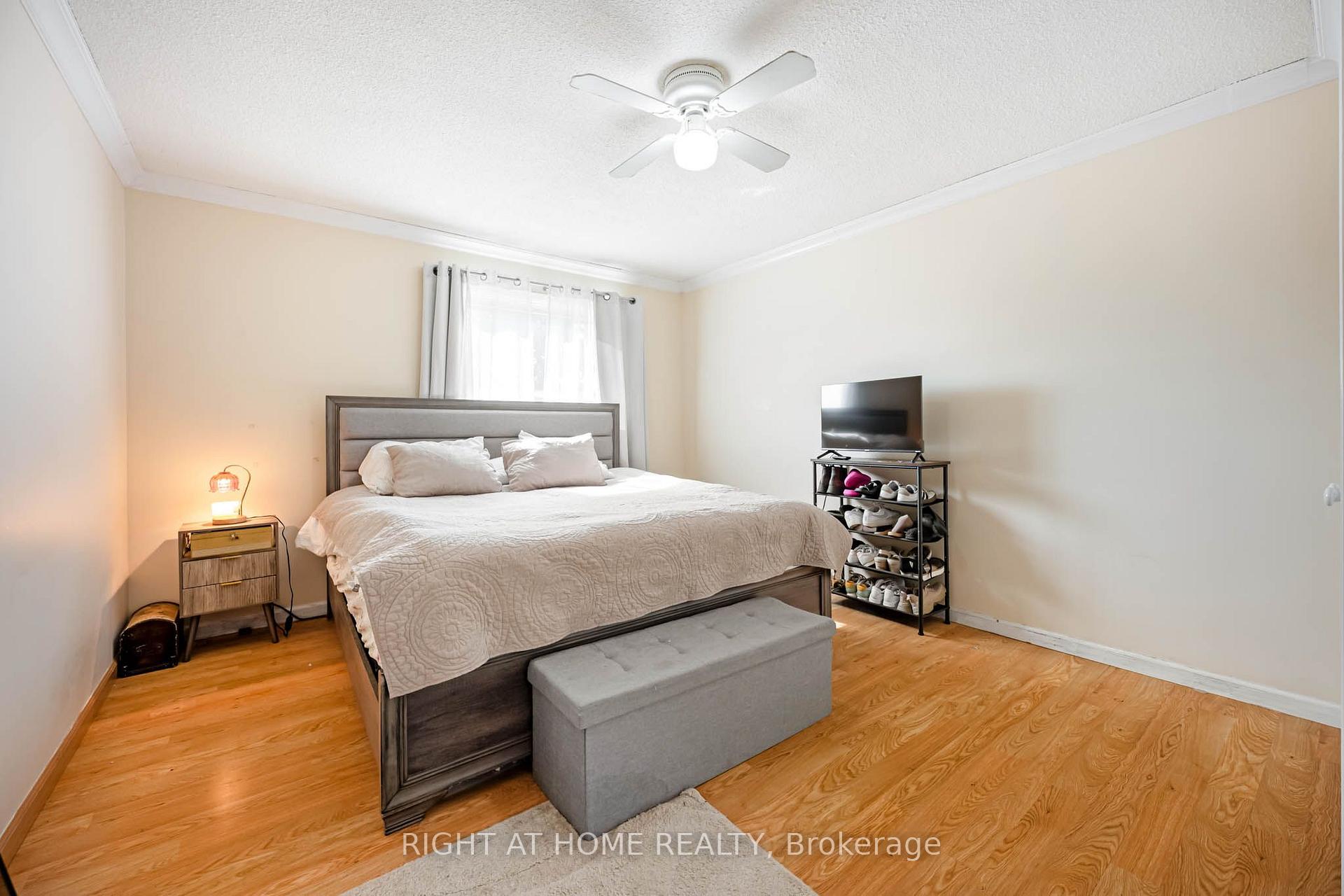Photo 23 of 136 Elderwood Place, Brampton, Brampton North — HOMEH