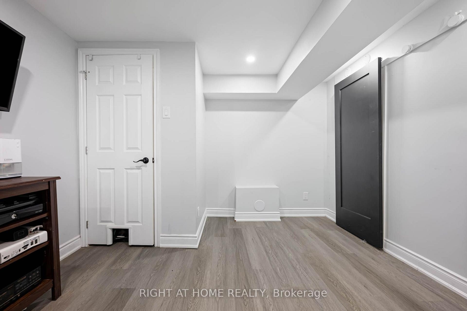 Photo 39 of 136 Elderwood Place, Brampton, Brampton North — HOMEH