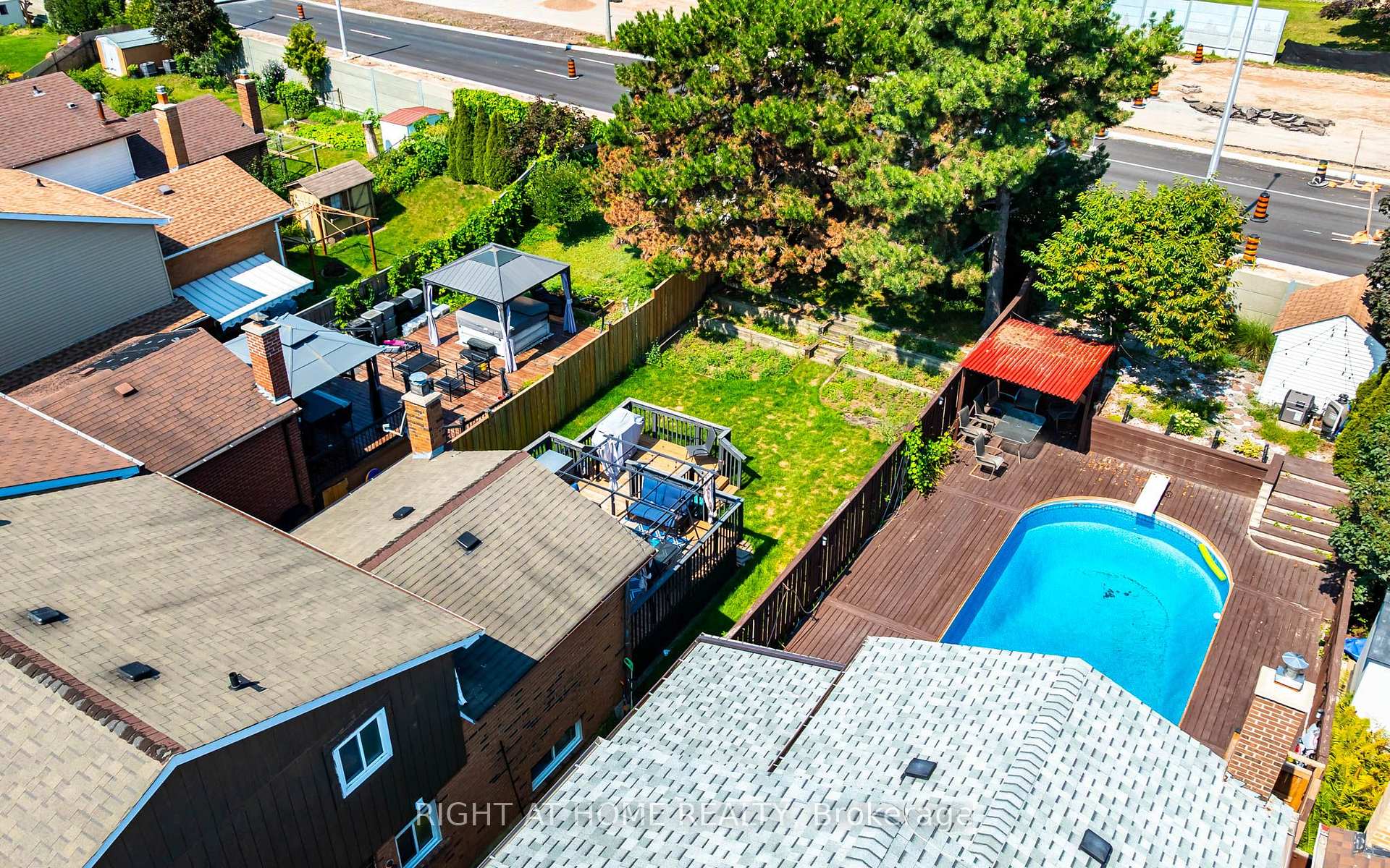 Photo 48 of 136 Elderwood Place, Brampton, Brampton North — HOMEH