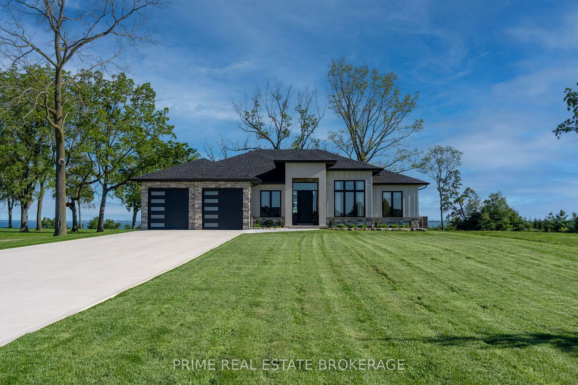 Photo 2 of 9 Black Walnut Drive, Norfolk, Rural S. Walsingham — HOMEH