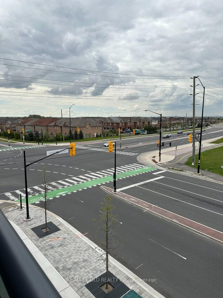 Photo 9 of Unit 314, 10 Lagerfeld Drive, Brampton, Northwest Brampton — HOMEH