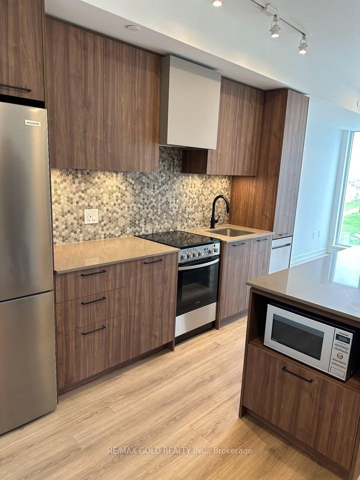Photo 13 of Unit 314, 10 Lagerfeld Drive, Brampton, Northwest Brampton — HOMEH