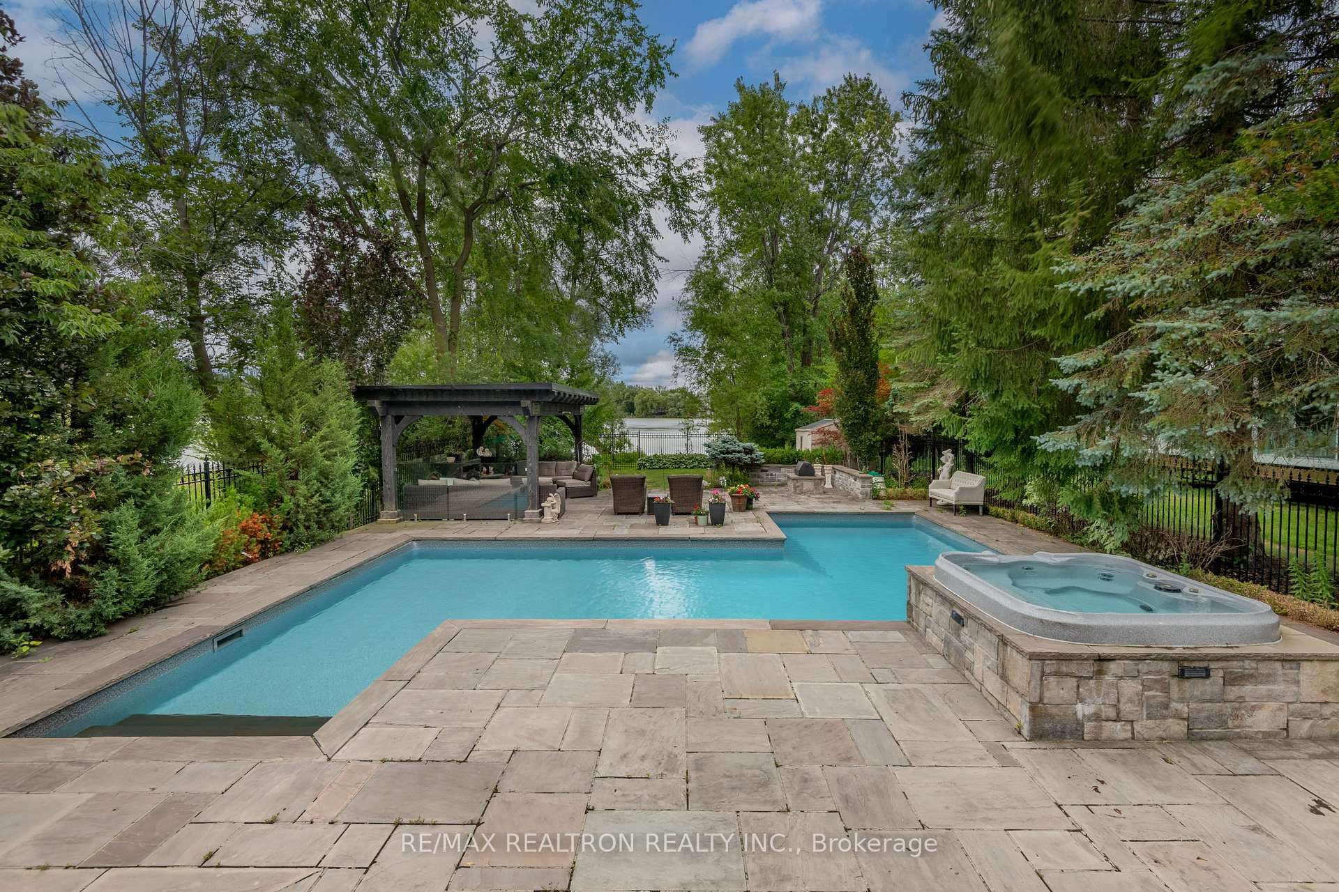 Photo 45 of 173 Lakeland Crescent, Richmond Hill, Oak Ridges Lake Wilcox — HOMEH