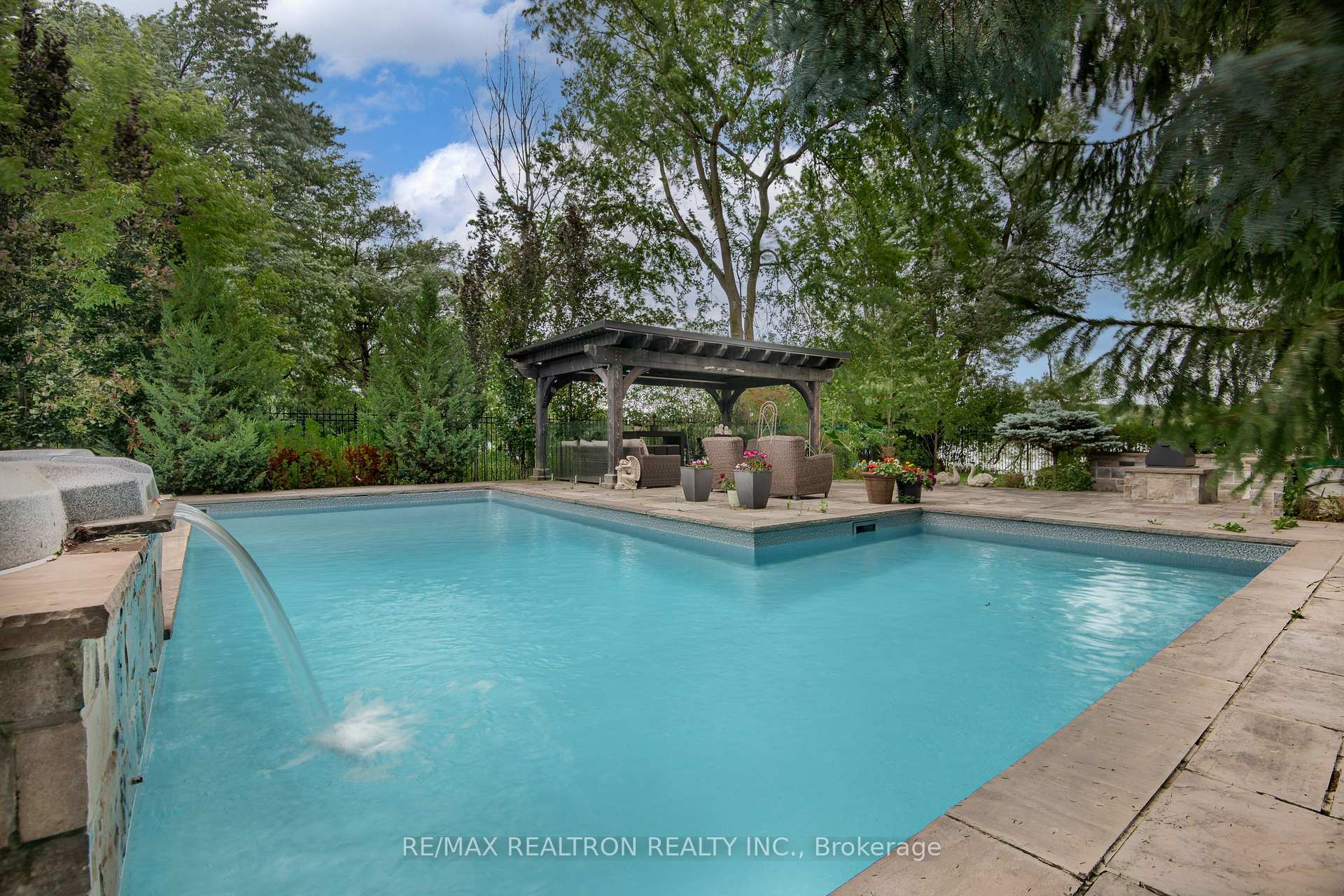 Photo 47 of 173 Lakeland Crescent, Richmond Hill, Oak Ridges Lake Wilcox — HOMEH