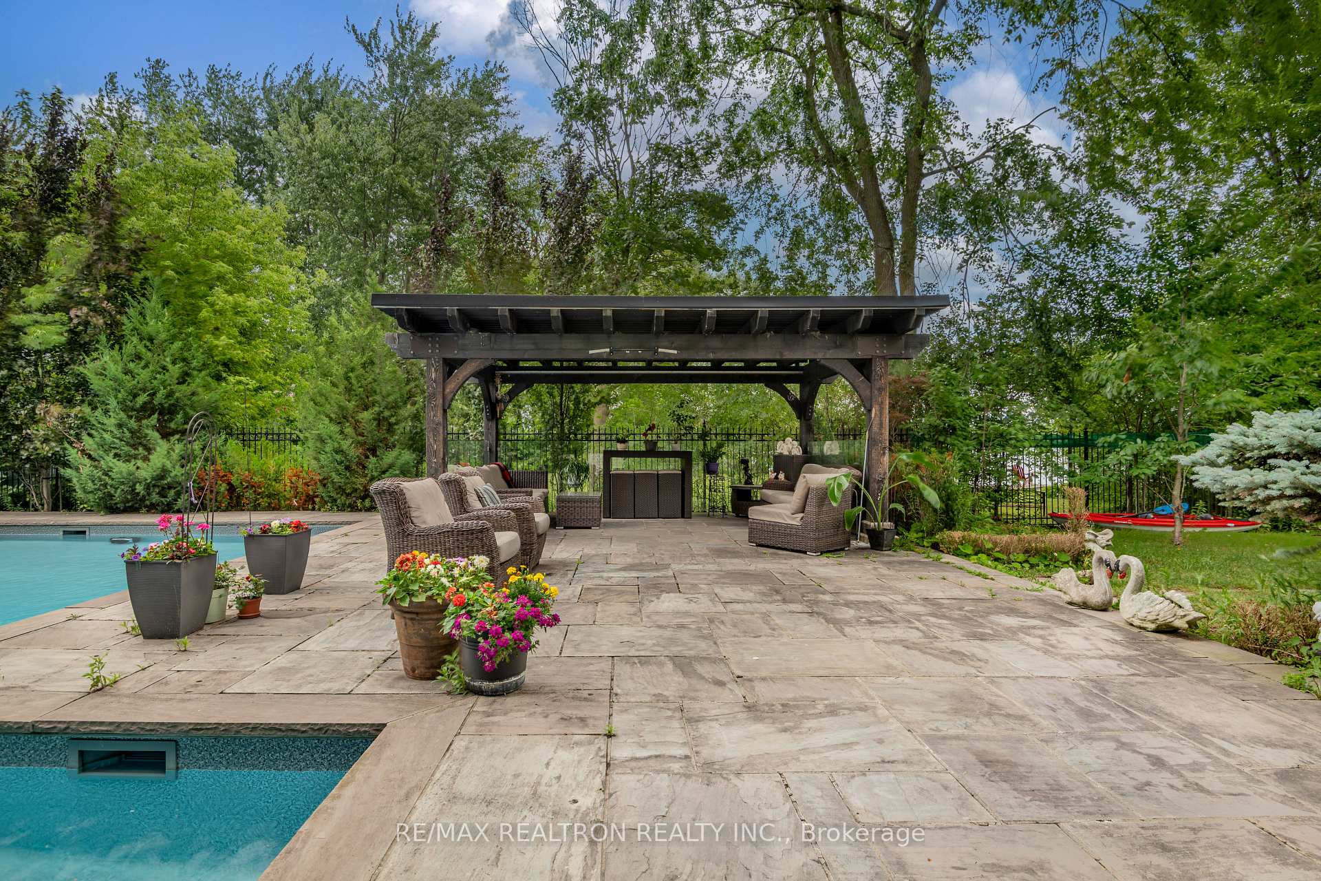 Photo 51 of 173 Lakeland Crescent, Richmond Hill, Oak Ridges Lake Wilcox — HOMEH