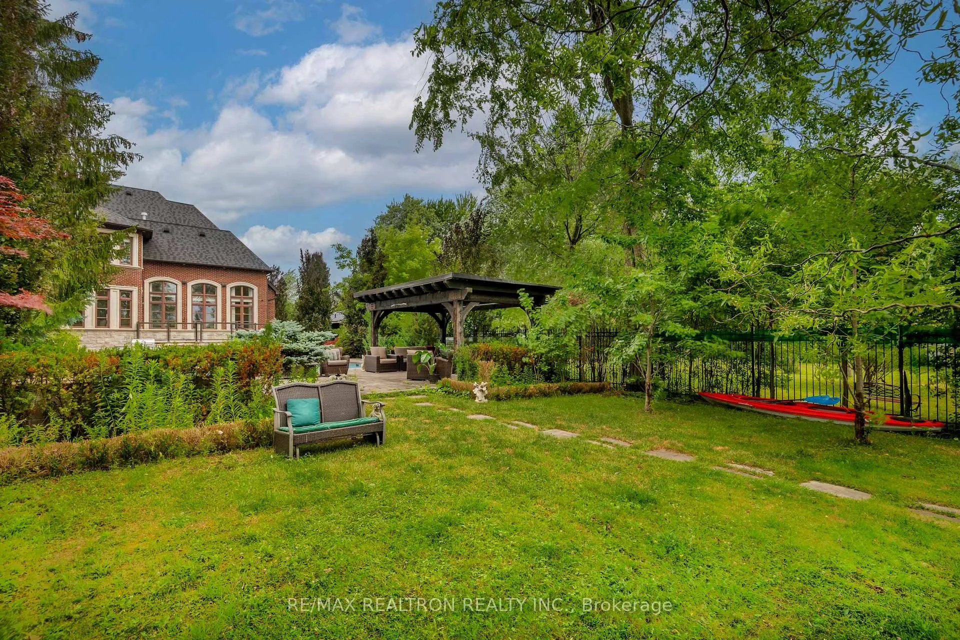 Photo 50 of 173 Lakeland Crescent, Richmond Hill, Oak Ridges Lake Wilcox — HOMEH