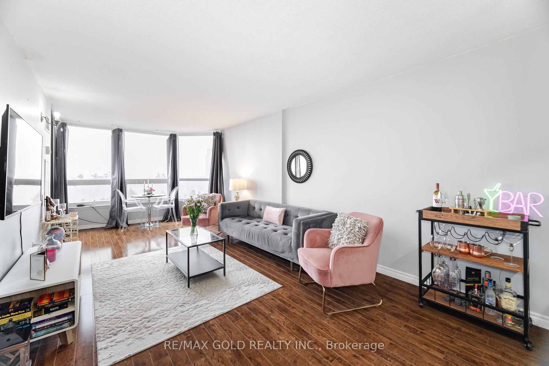 Photo 8 of Unit 903, 8 Lisa Street, Brampton, Queen Street Corridor — HOMEH