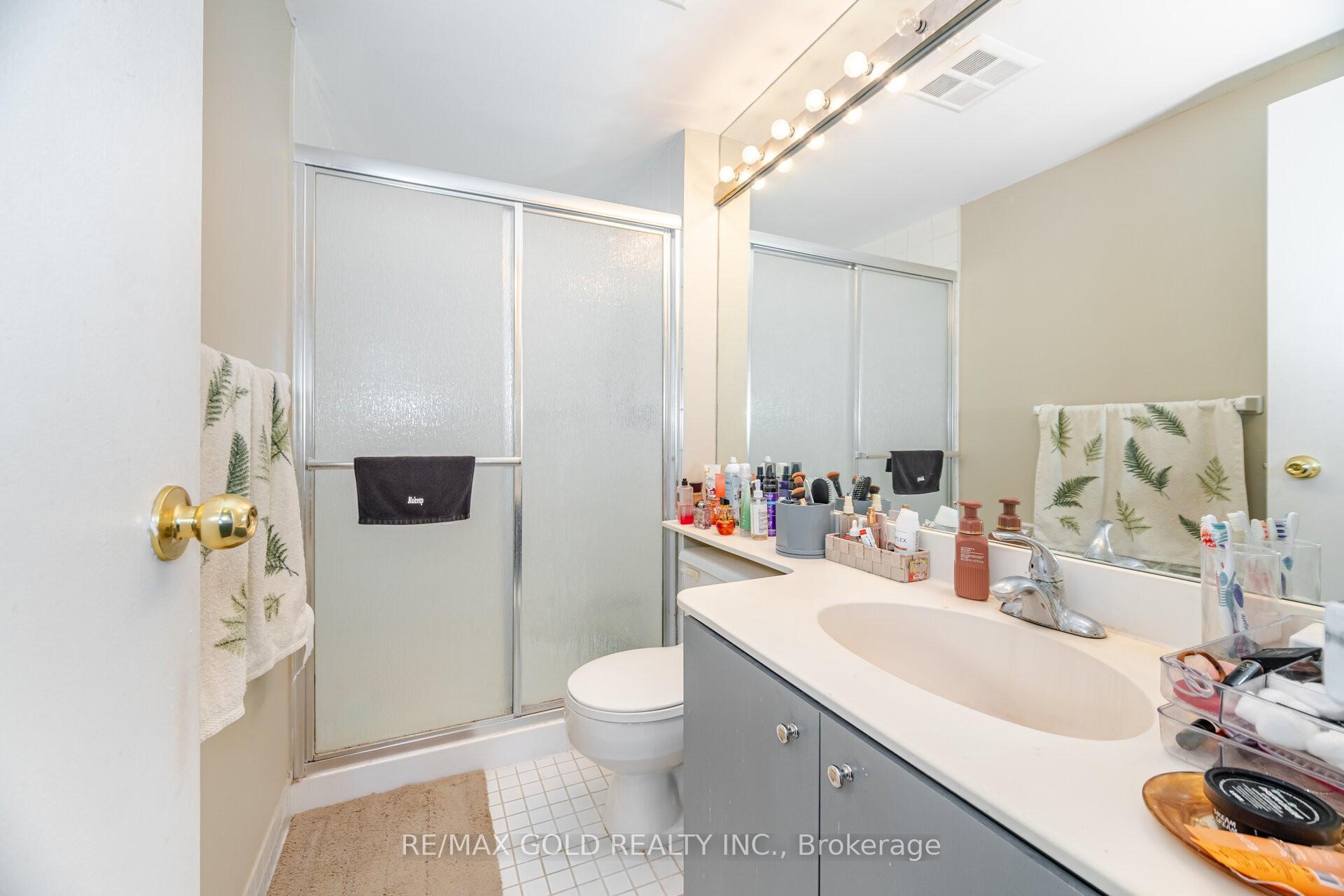 Photo 12 of Unit 903, 8 Lisa Street, Brampton, Queen Street Corridor — HOMEH