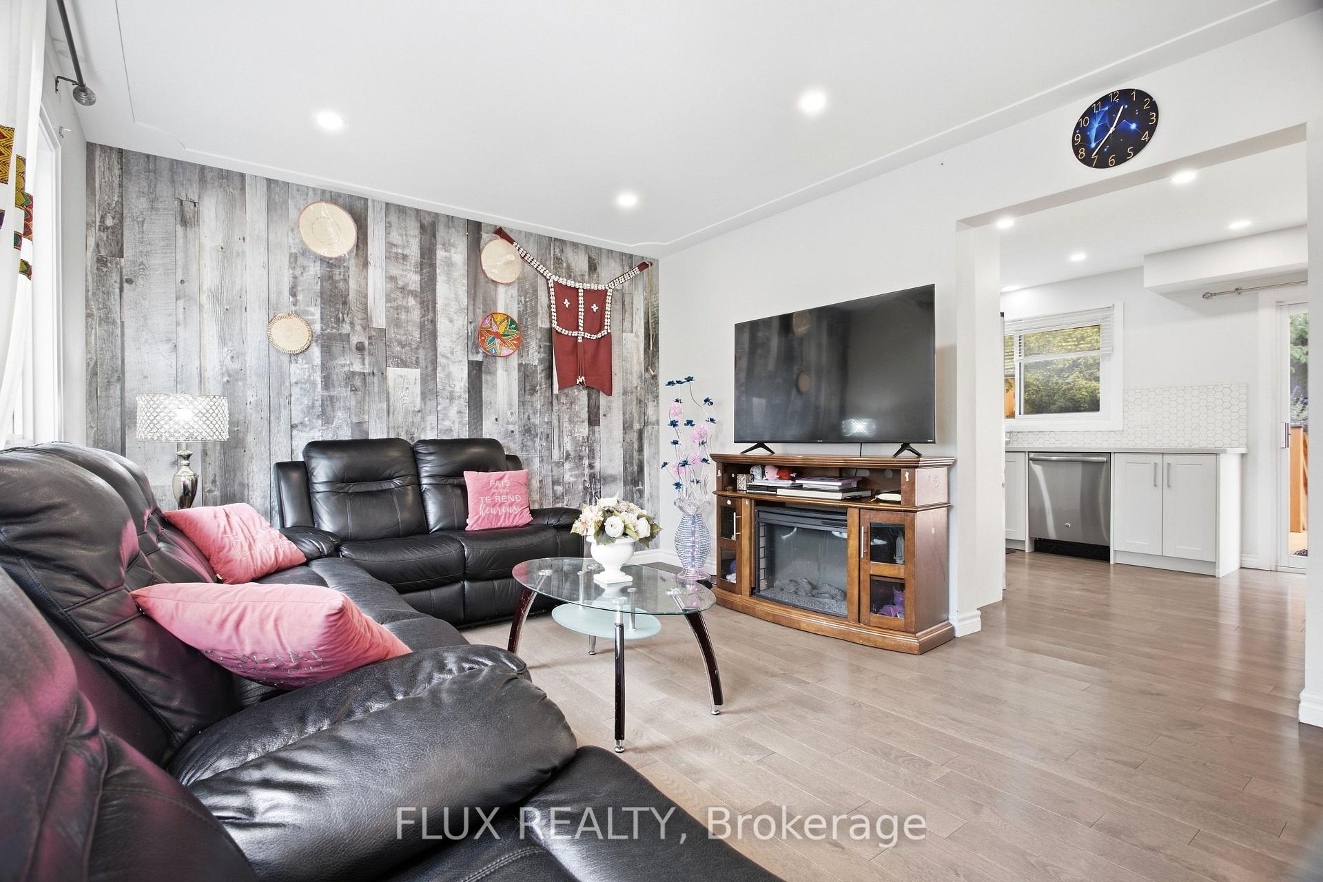 Photo 5 of 10 Jean Avenue, Kitchener, Centreville Chicopee — HOMEH