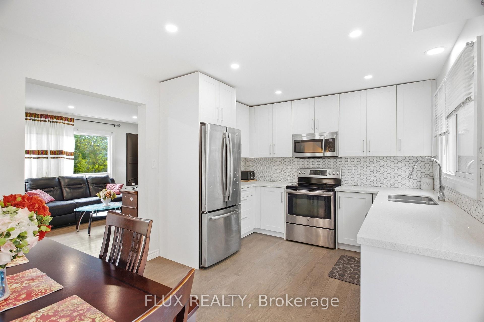 Photo 9 of 10 Jean Avenue, Kitchener, Centreville Chicopee — HOMEH