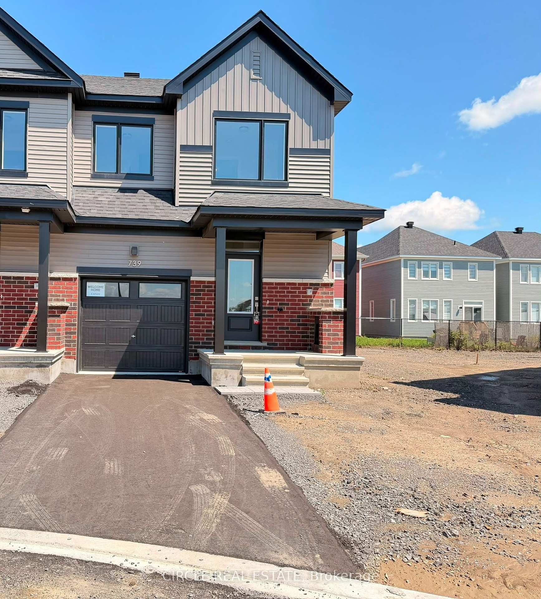 Photo 1 of 739 Haflinger Row, Ottawa, Btwn Franktown Rd. & Fallowfield Rd. — HOMEH