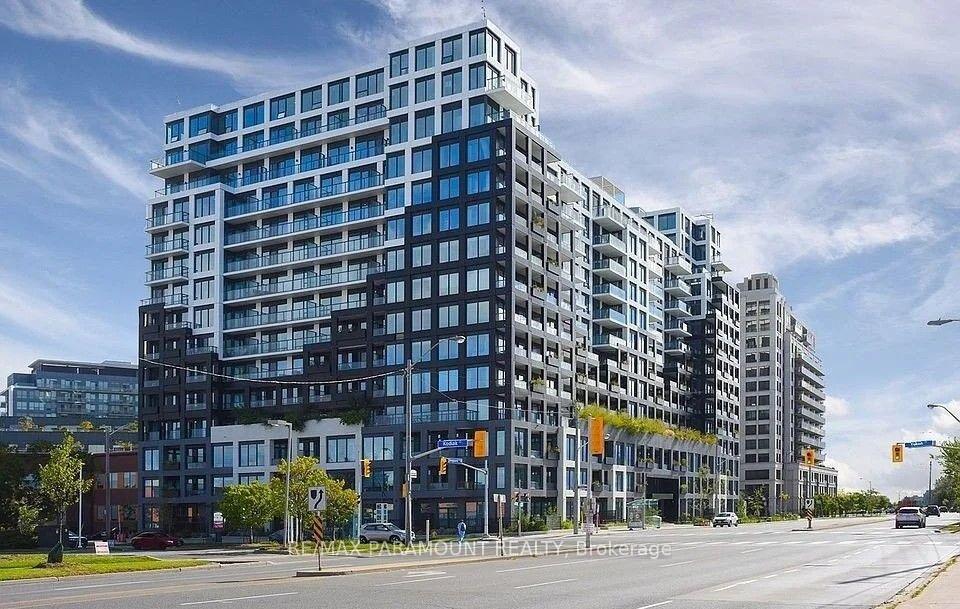Front of Unit 1032, 1100 Sheppard Avenue W