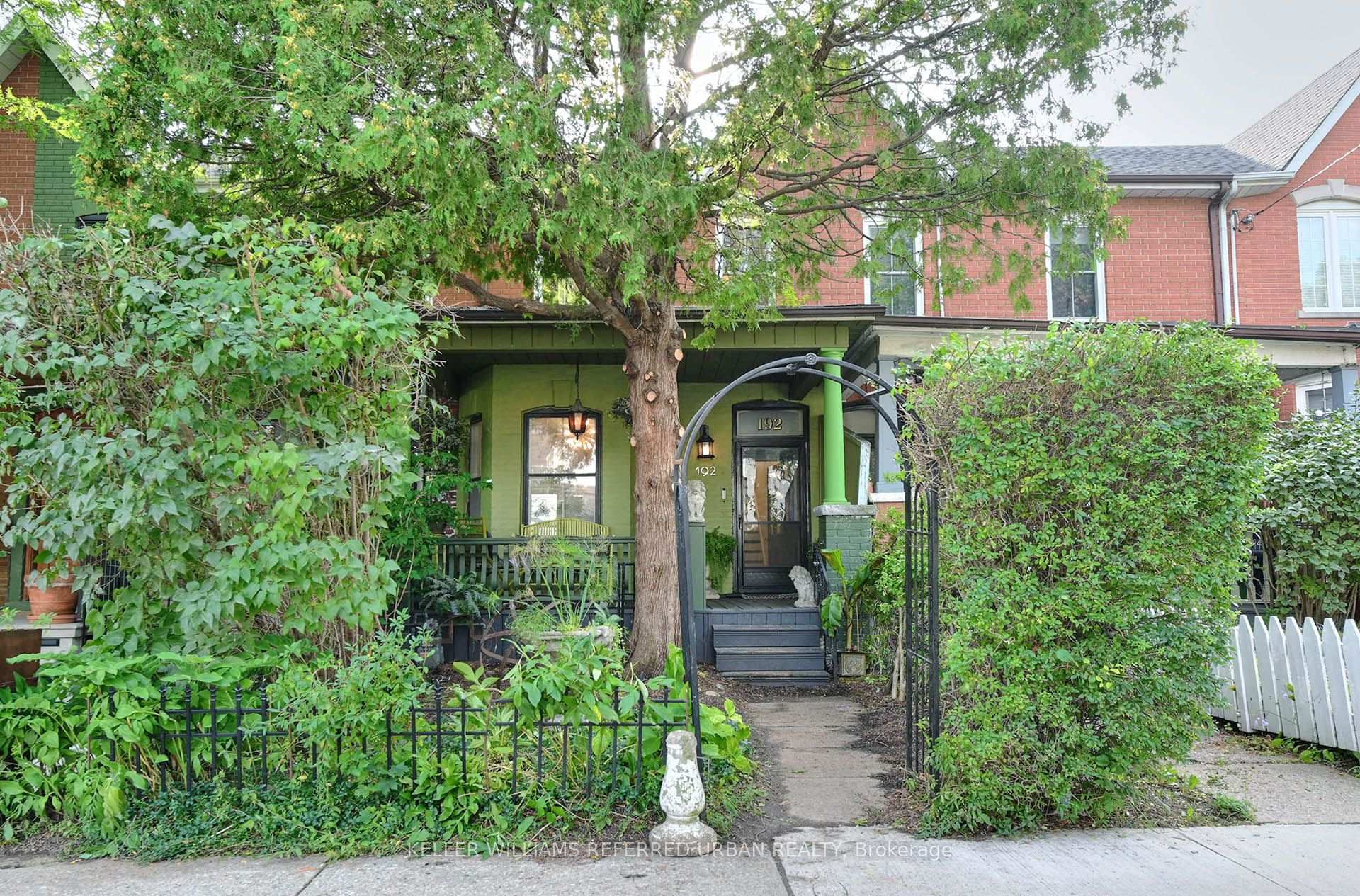 Photo 2 of 192 Lisgar Street, Toronto, Trinity-Bellwoods — HOMEH
