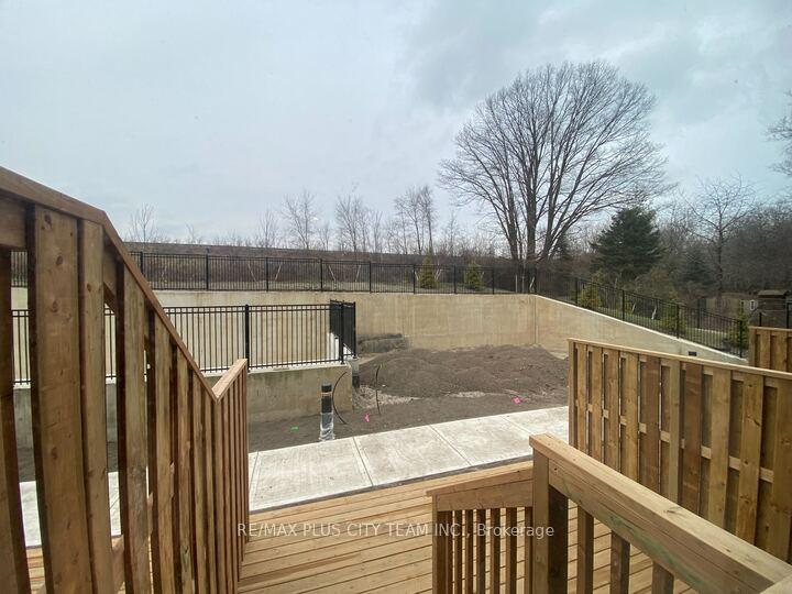 Photo 13 of Unit BlkB #9, 178 Clonmore Drive, Scarborough, Birchcliffe-Cliffside — HOMEH