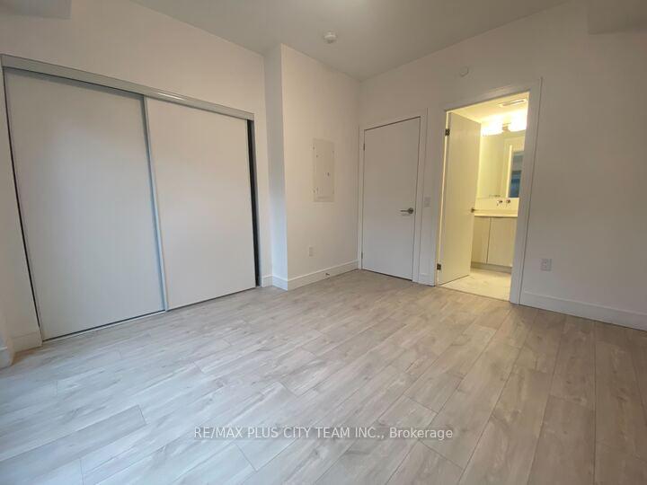 Photo 15 of Unit BlkB #9, 178 Clonmore Drive, Scarborough, Birchcliffe-Cliffside — HOMEH