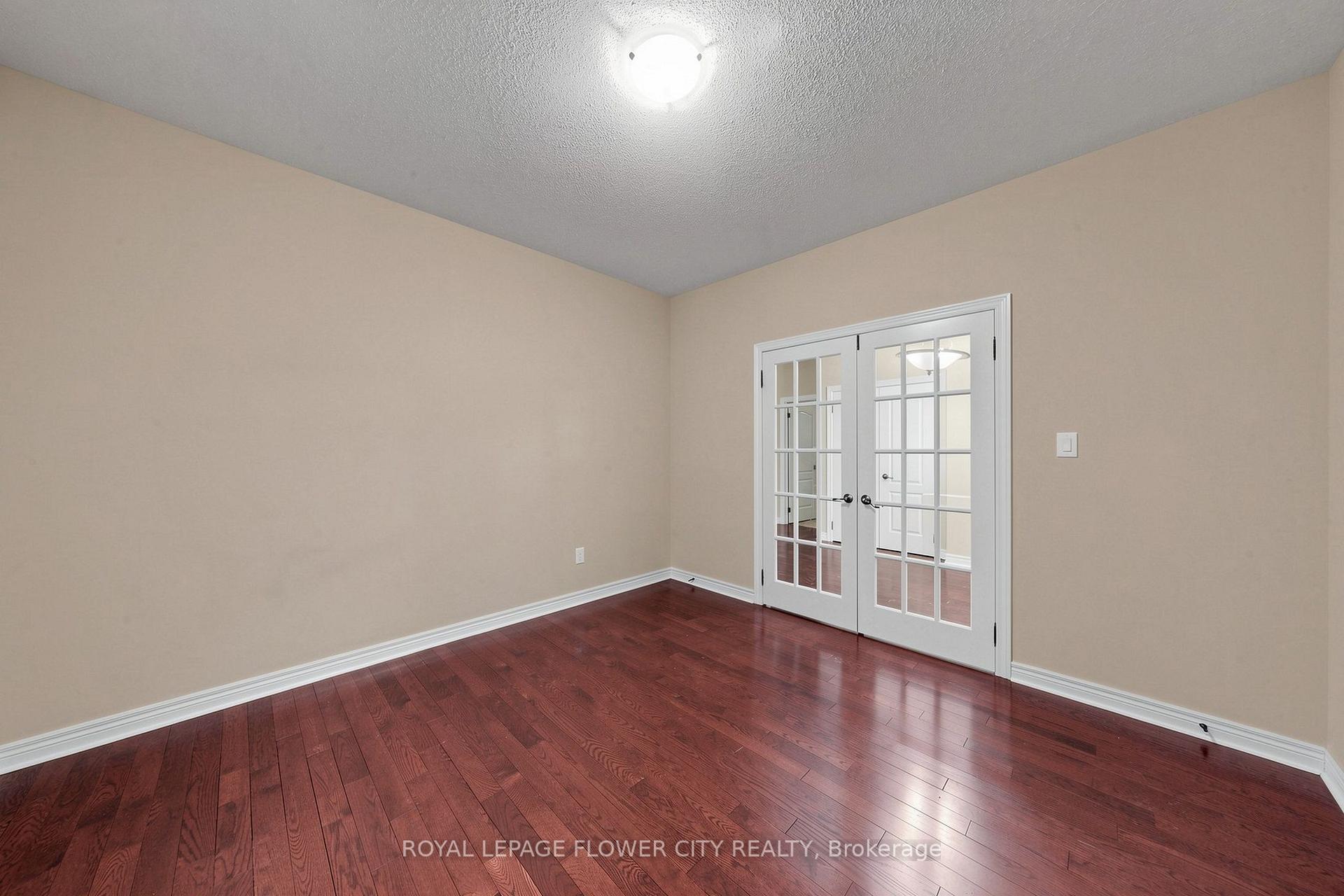 Photo 6 of 5 Decorso Drive, Brampton, Bram East — HOMEH
