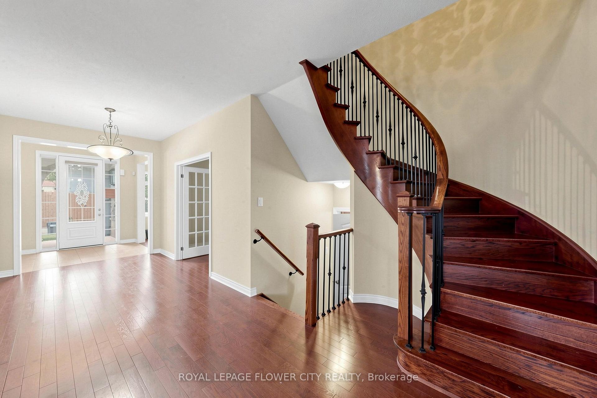 Photo 19 of 5 Decorso Drive, Brampton, Bram East — HOMEH