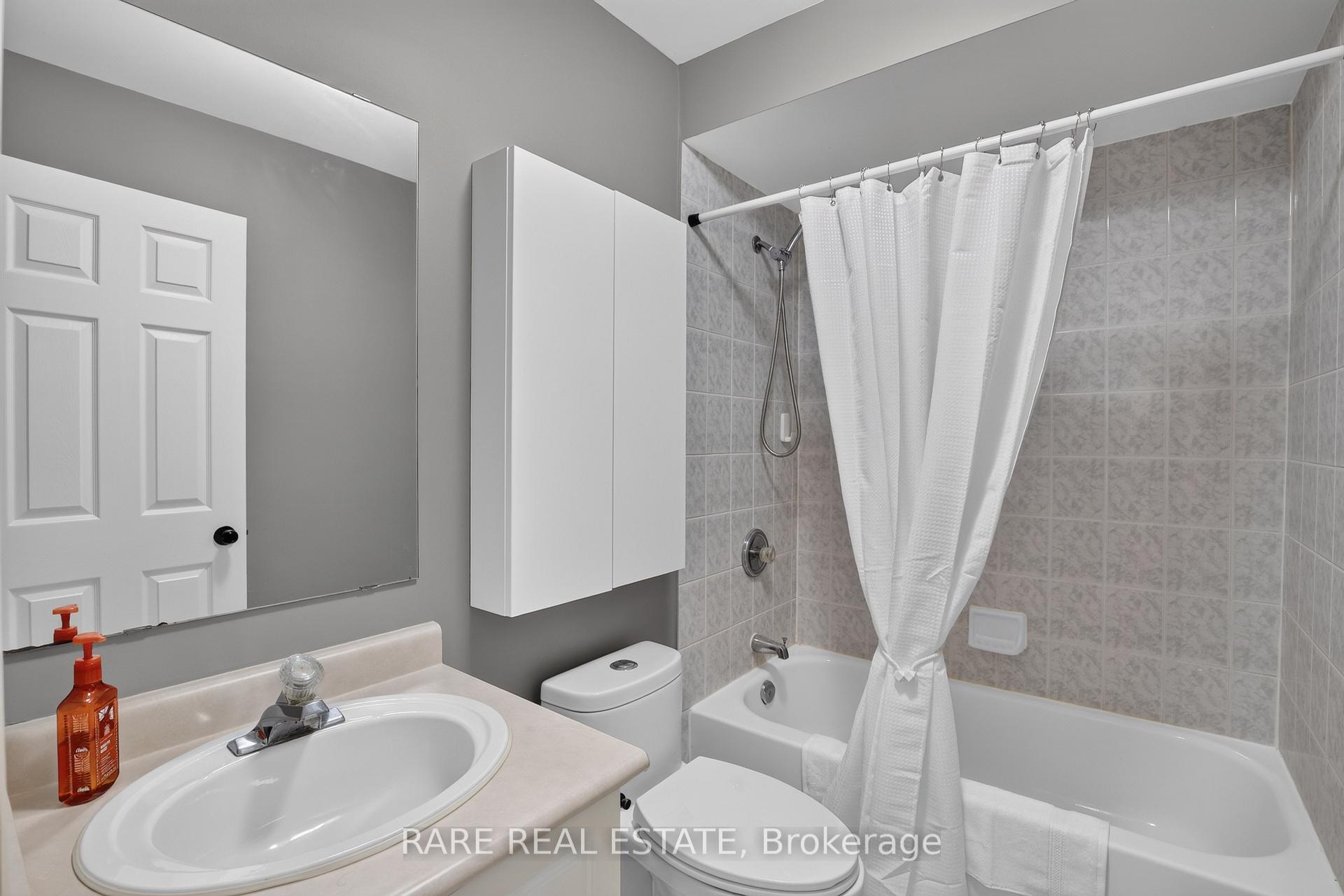 Photo 18 of 1929 Romina Court, Innisfil, Alcona — HOMEH