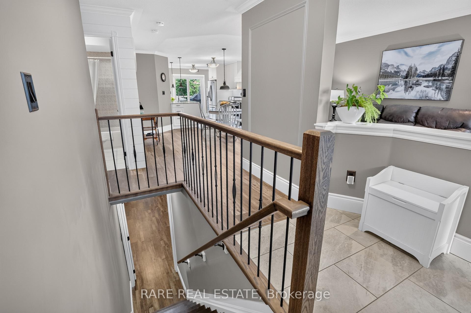 Photo 23 of 1929 Romina Court, Innisfil, Alcona — HOMEH