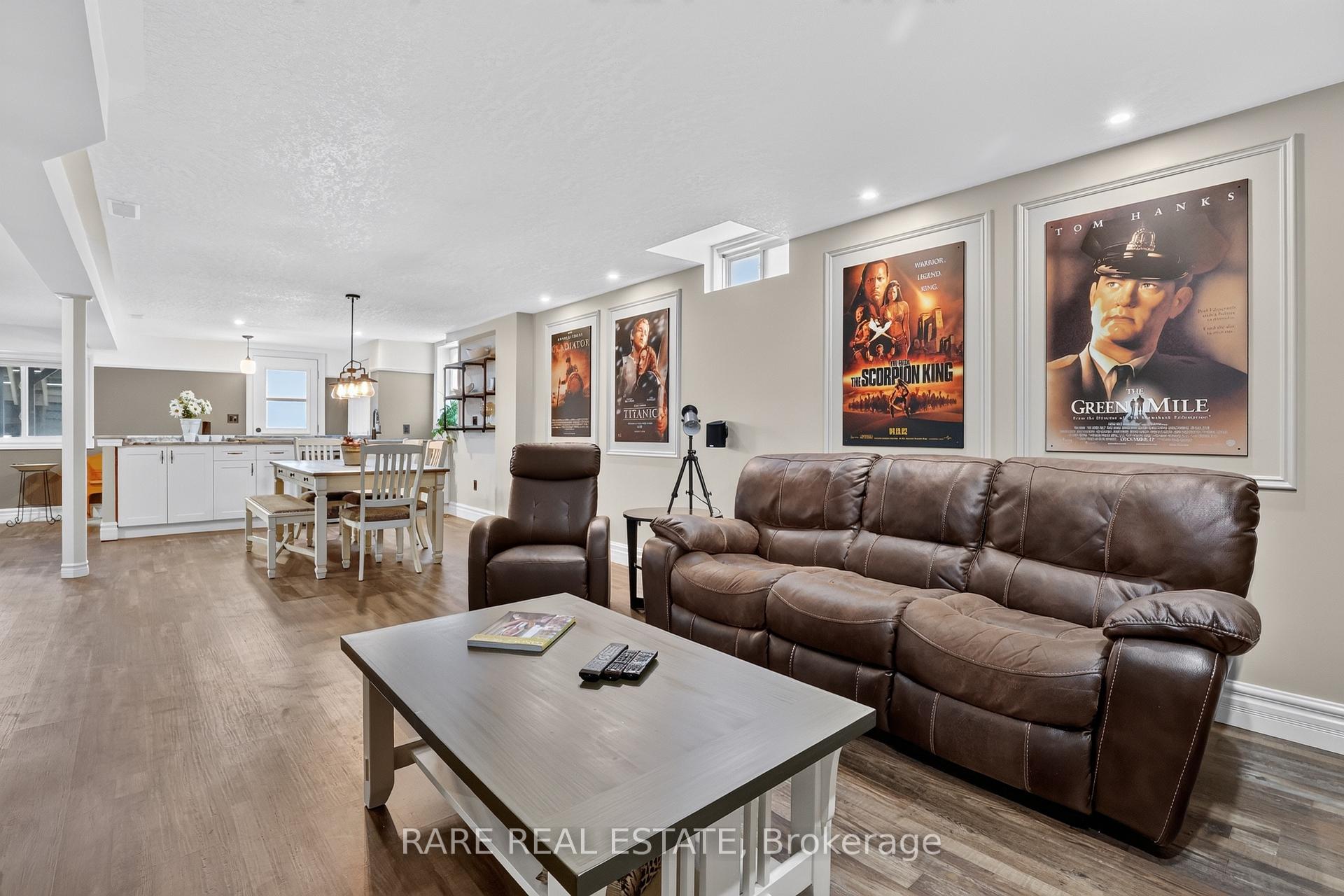 Photo 27 of 1929 Romina Court, Innisfil, Alcona — HOMEH