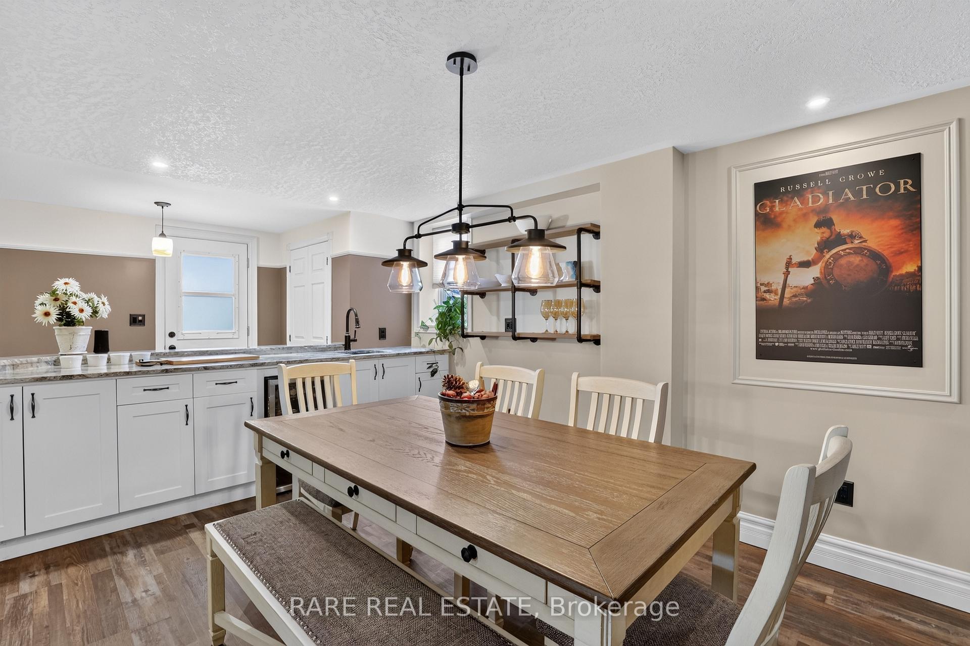 Photo 28 of 1929 Romina Court, Innisfil, Alcona — HOMEH