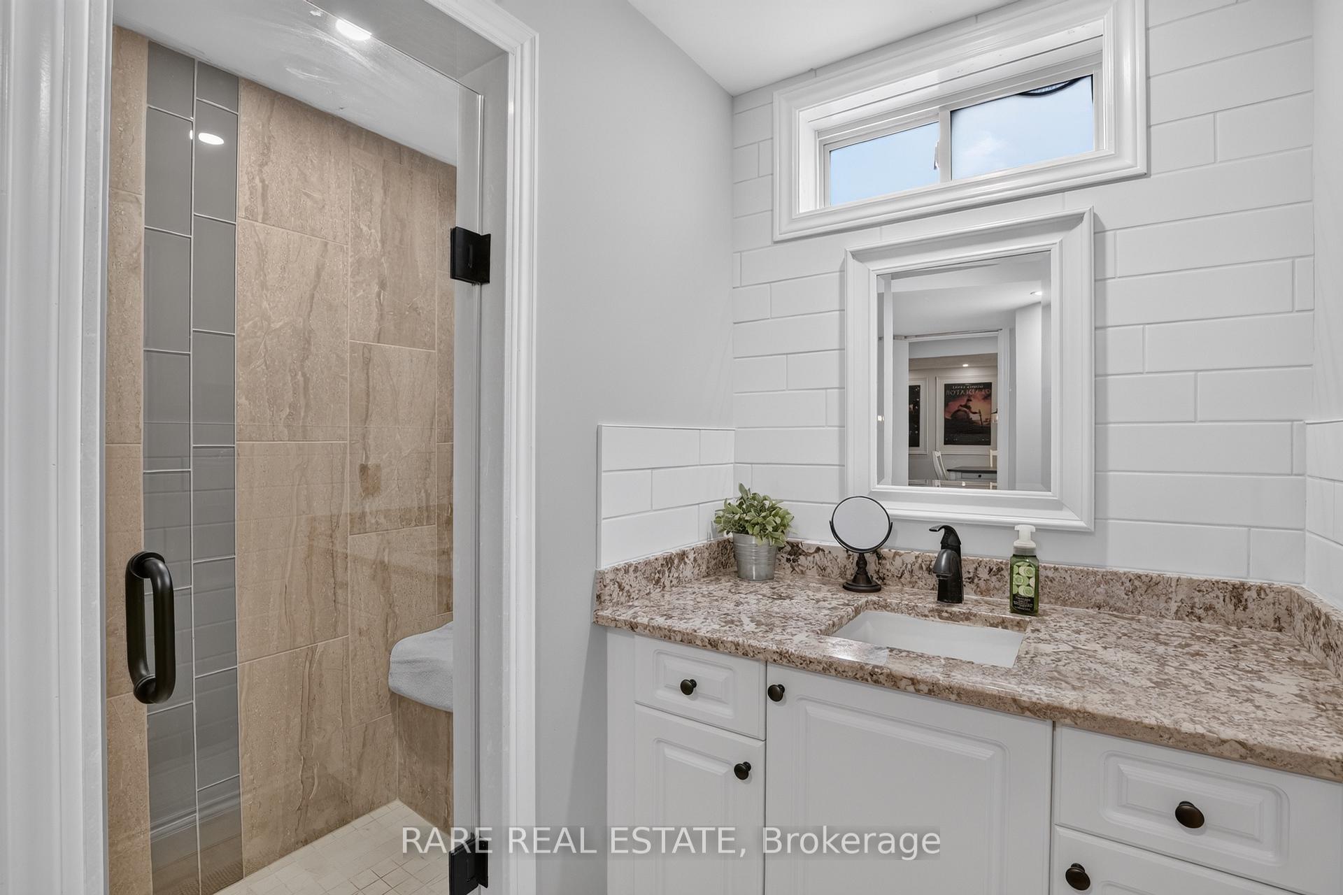 Photo 32 of 1929 Romina Court, Innisfil, Alcona — HOMEH