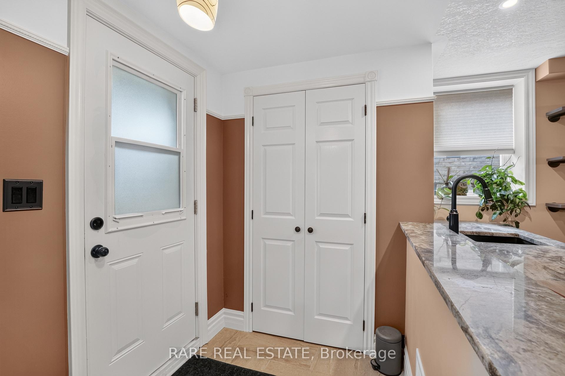 Photo 35 of 1929 Romina Court, Innisfil, Alcona — HOMEH