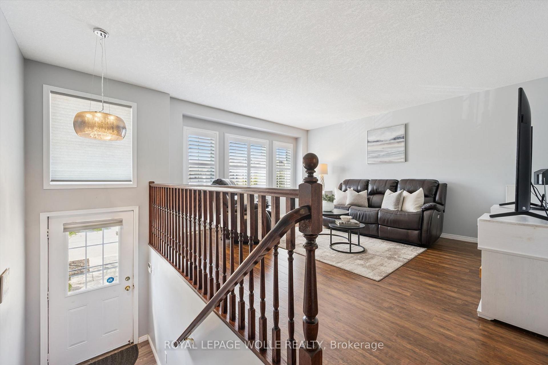 Photo 7 of 30 Madeleine Street, Kitchener, Huron Park — HOMEH