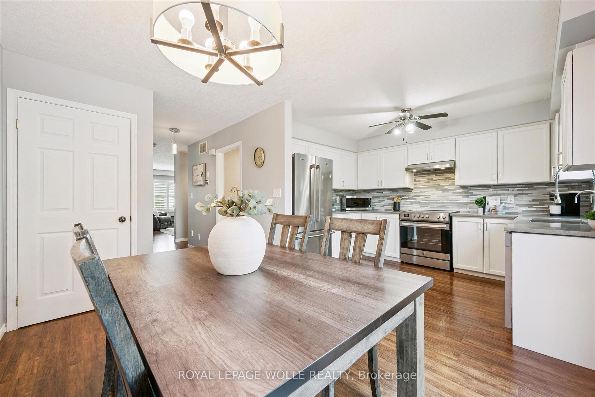 Photo 12 of 30 Madeleine Street, Kitchener, Huron Park — HOMEH