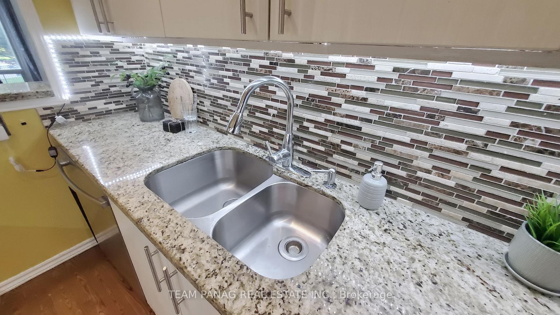 Photo 16 of Unit 18, 18 Carleton Place, Brampton, Bramalea West Industrial — HOMEH