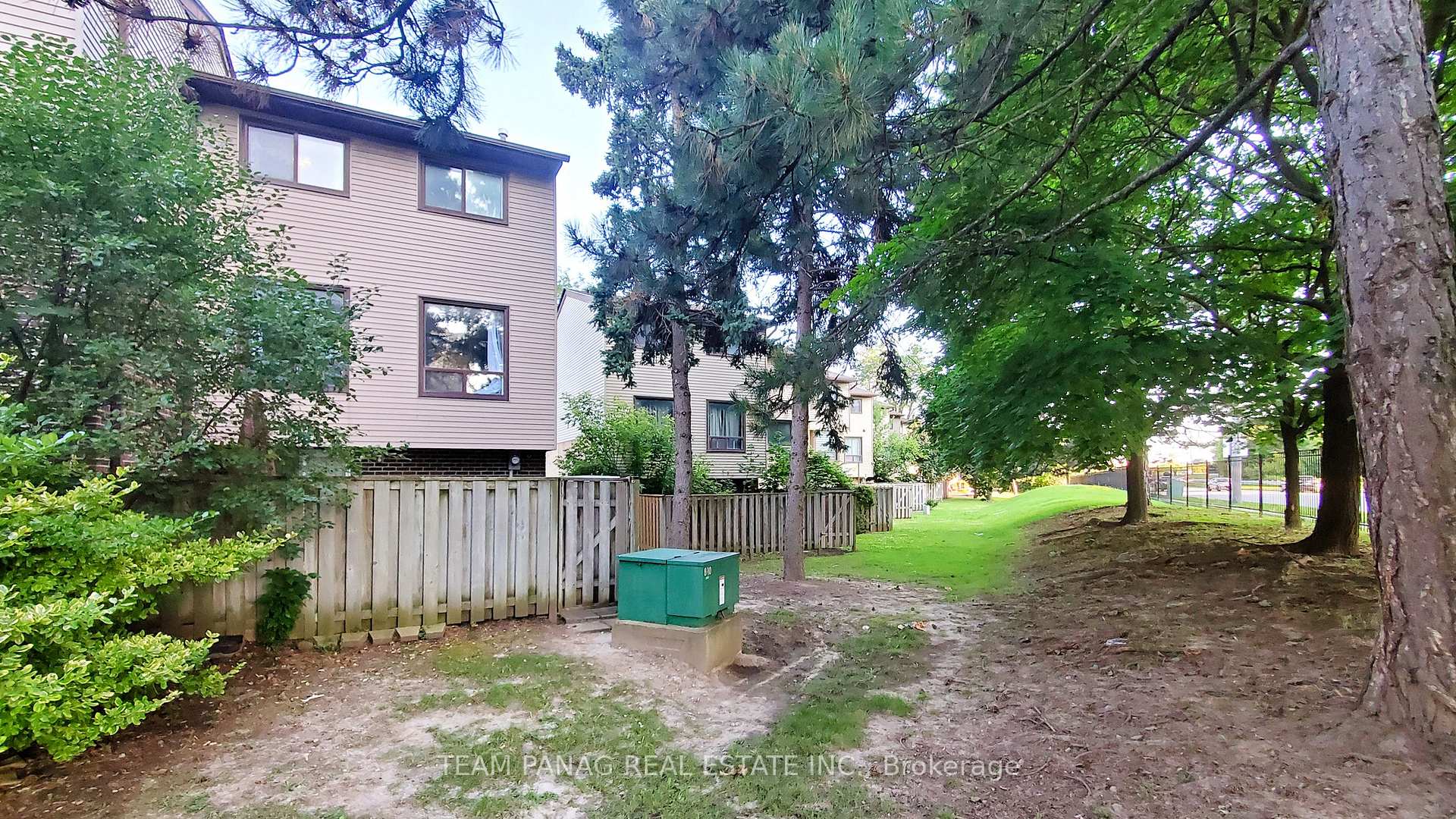 Photo 39 of Unit 18, 18 Carleton Place, Brampton, Bramalea West Industrial — HOMEH