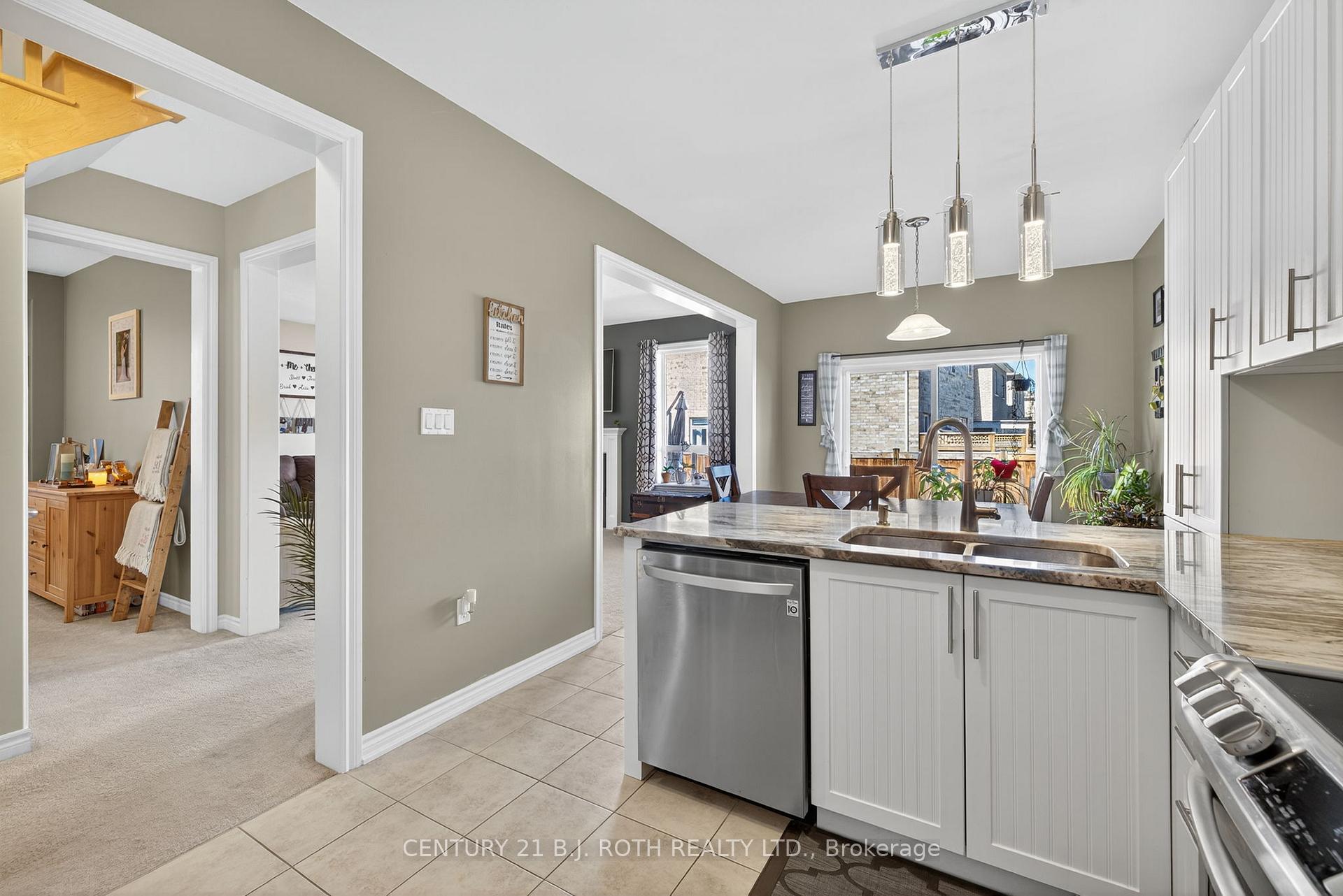 Photo 21 of 50 Bramsey Street, Georgina, Sutton & Jackson's Point — HOMEH
