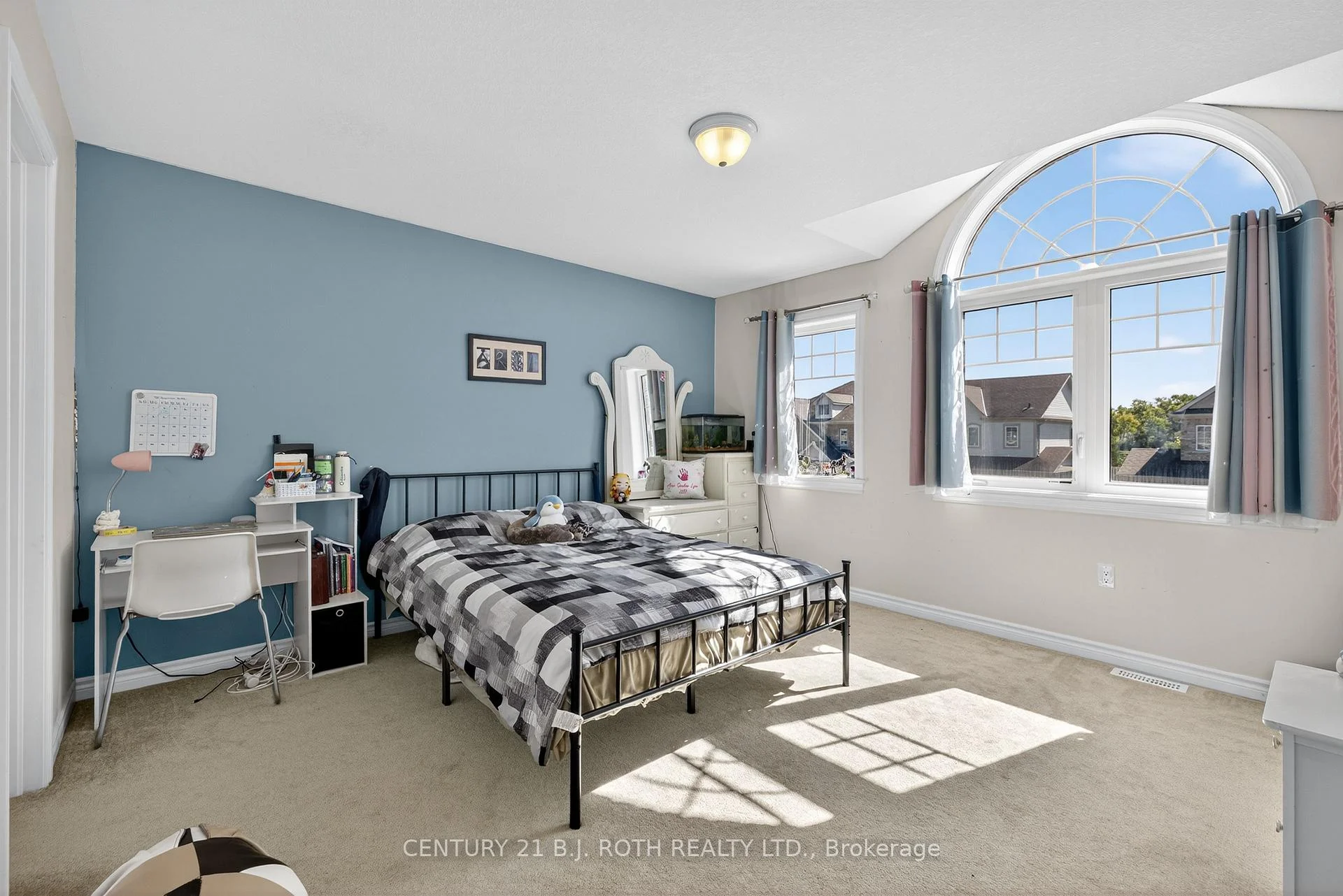 Photo 47 of 50 Bramsey Street, Georgina, Sutton & Jackson's Point — HOMEH