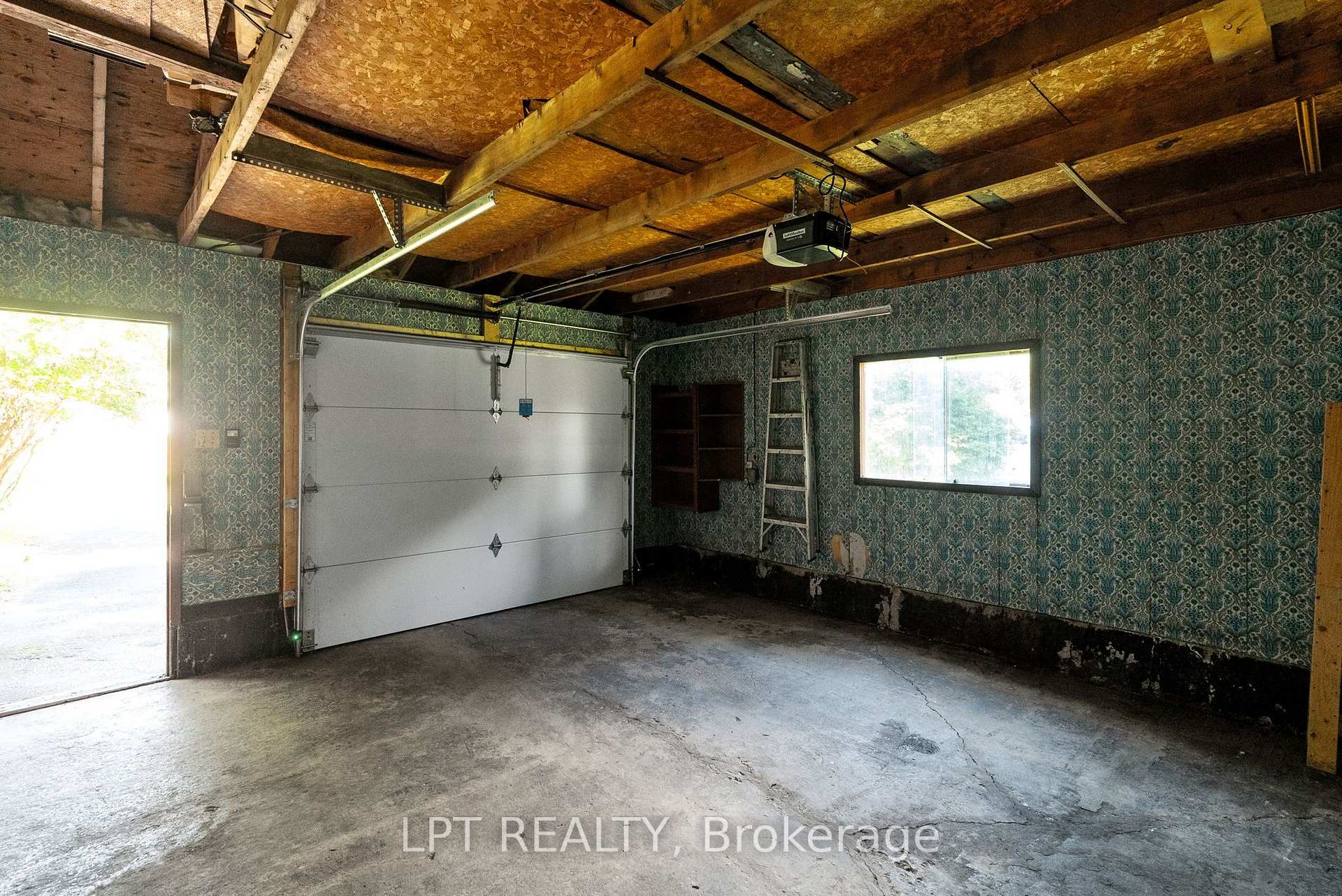 Photo 37 of 263 Richmond Street, North Middlesex, Parkhill — HOMEH