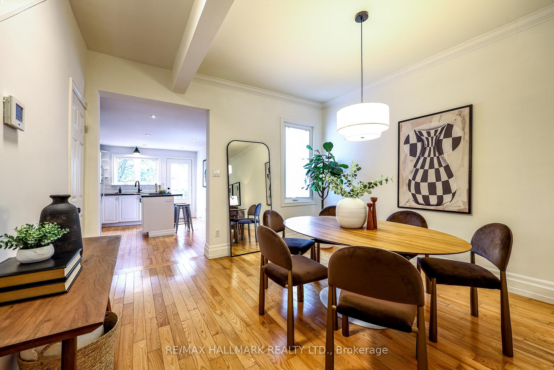 Photo 19 of 206 Yarmouth Road, Toronto, Dovercourt-Wallace Emerson-Junction — HOMEH