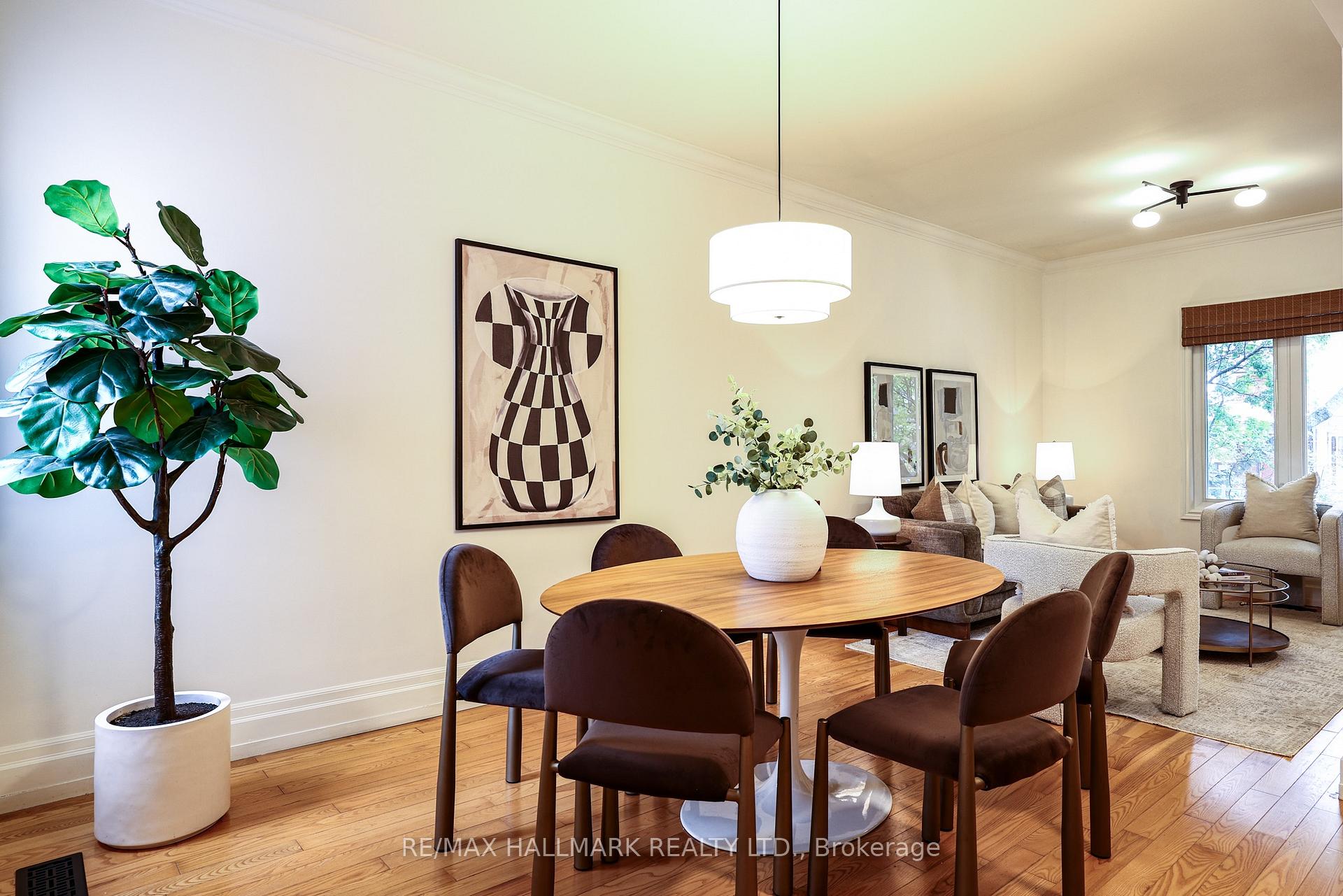 Photo 23 of 206 Yarmouth Road, Toronto, Dovercourt-Wallace Emerson-Junction — HOMEH