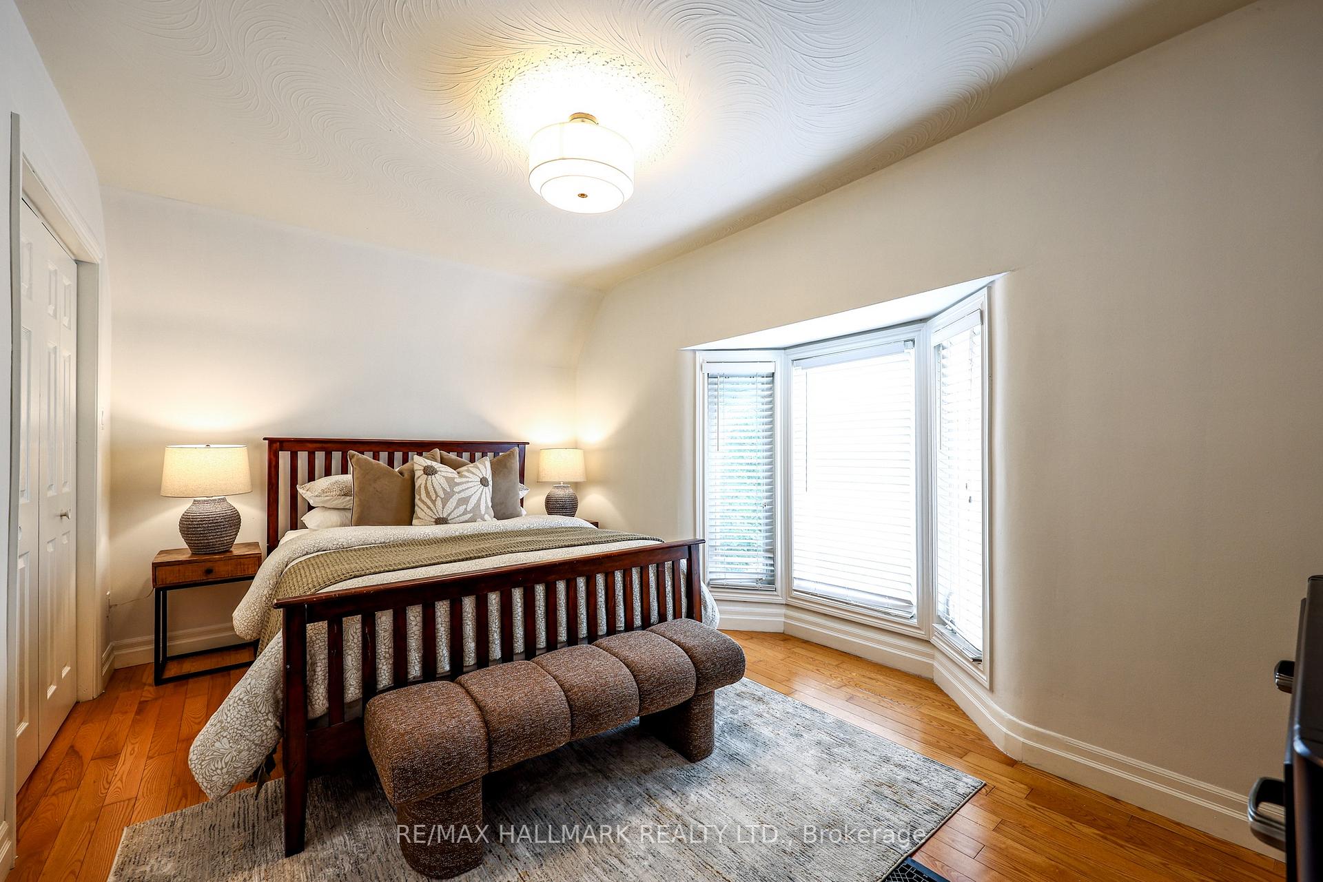 Photo 47 of 206 Yarmouth Road, Toronto, Dovercourt-Wallace Emerson-Junction — HOMEH