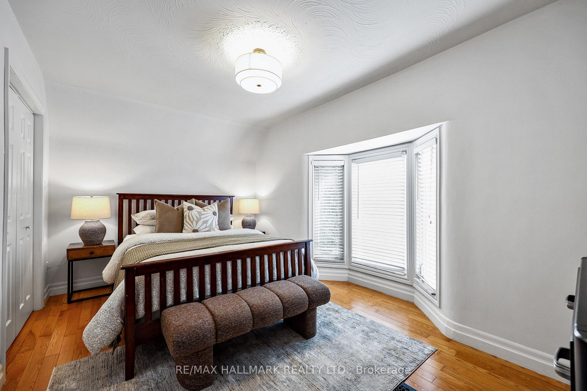 Photo 48 of 206 Yarmouth Road, Toronto, Dovercourt-Wallace Emerson-Junction — HOMEH
