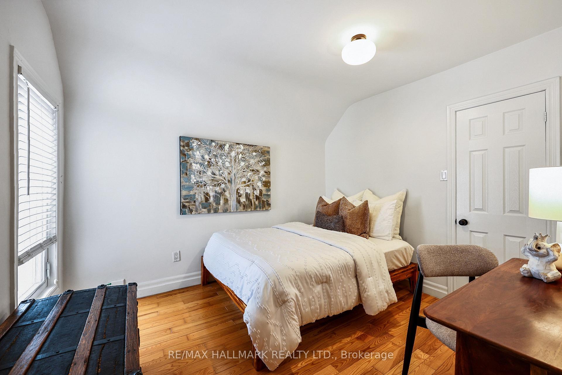 Photo 56 of 206 Yarmouth Road, Toronto, Dovercourt-Wallace Emerson-Junction — HOMEH