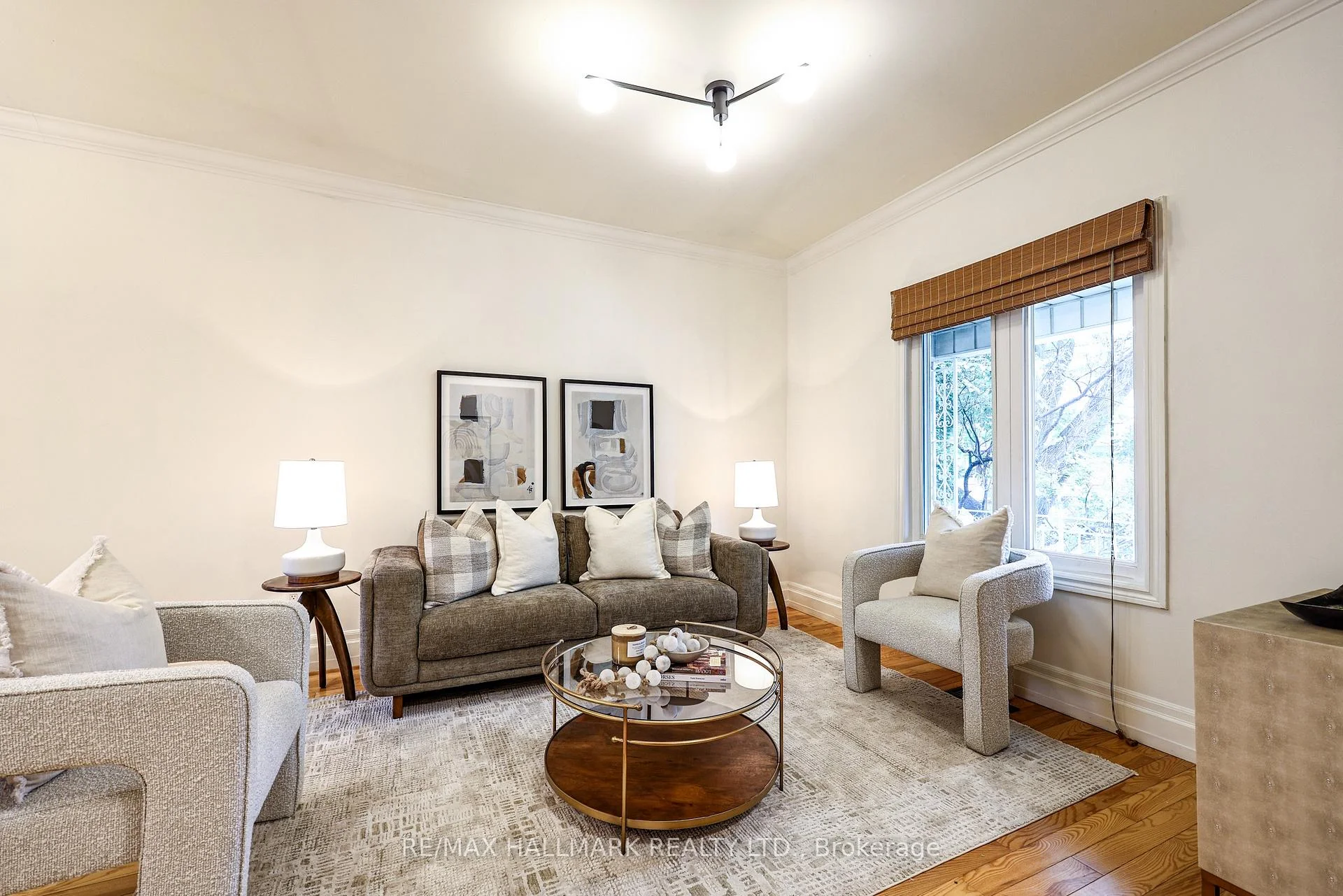 Photo 5 of 206 Yarmouth Road, Toronto, Dovercourt-Wallace Emerson-Junction — HOMEH