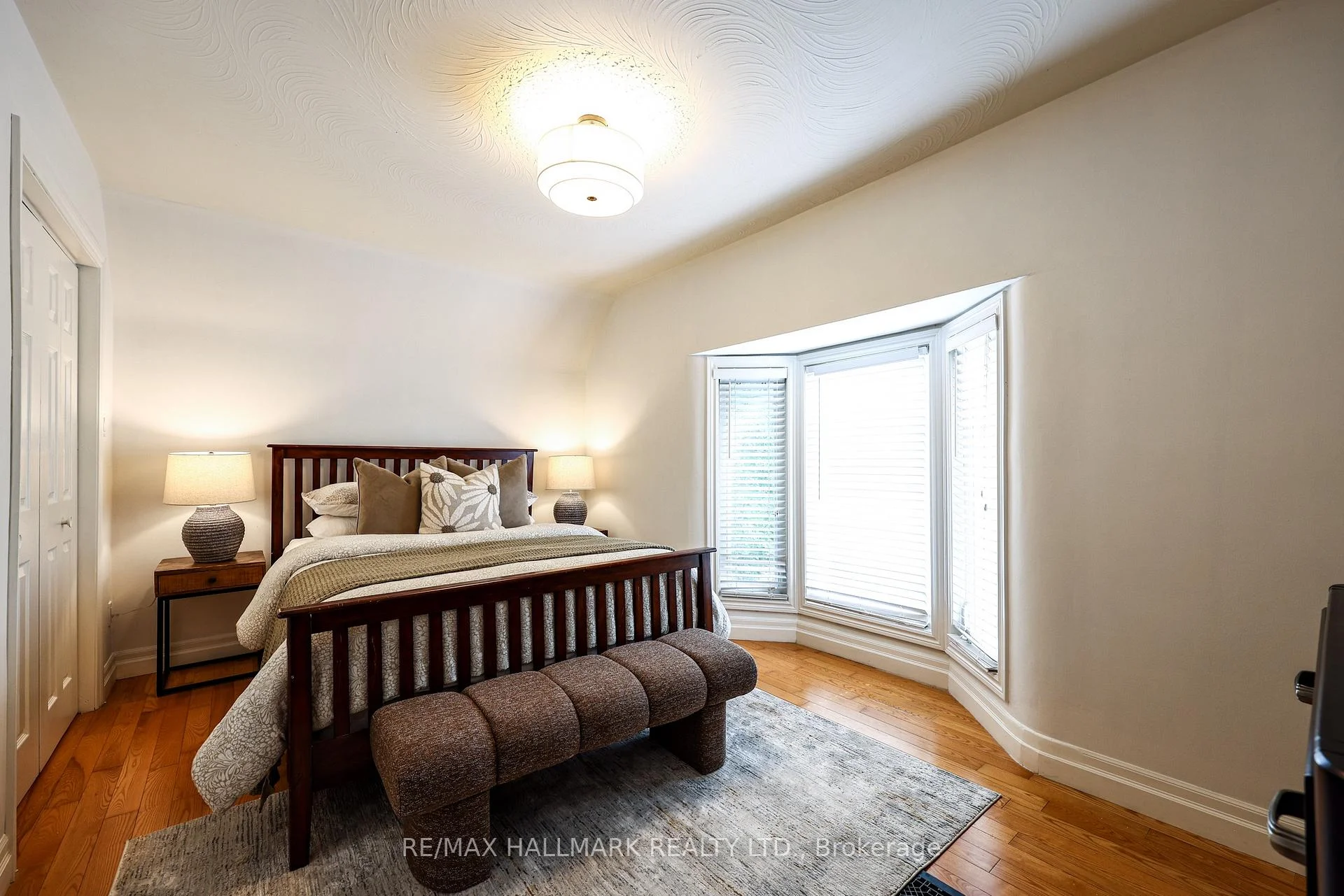 Photo 41 of 206 Yarmouth Road, Toronto, Dovercourt-Wallace Emerson-Junction — HOMEH