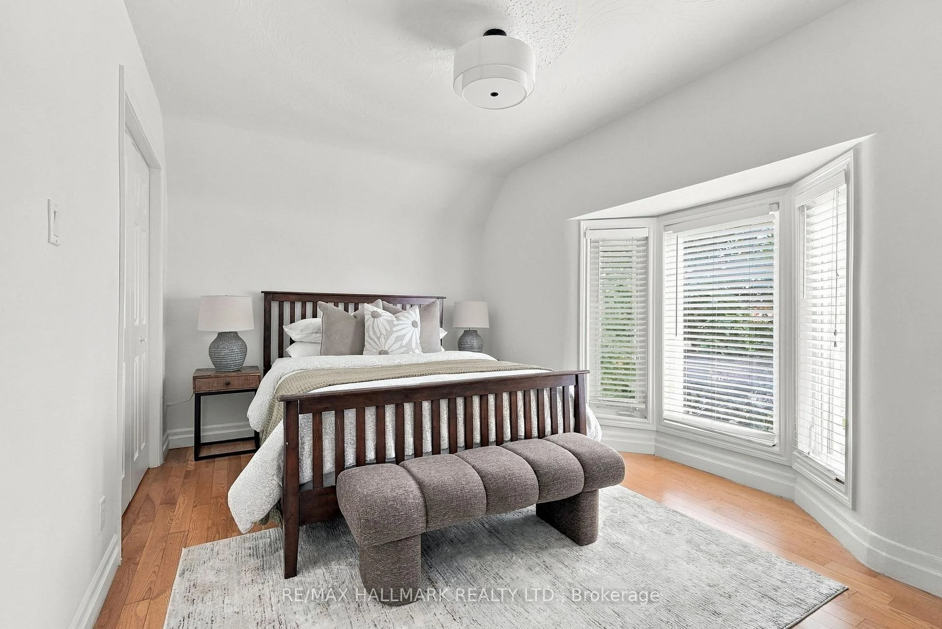 Photo 46 of 206 Yarmouth Road, Toronto, Dovercourt-Wallace Emerson-Junction — HOMEH