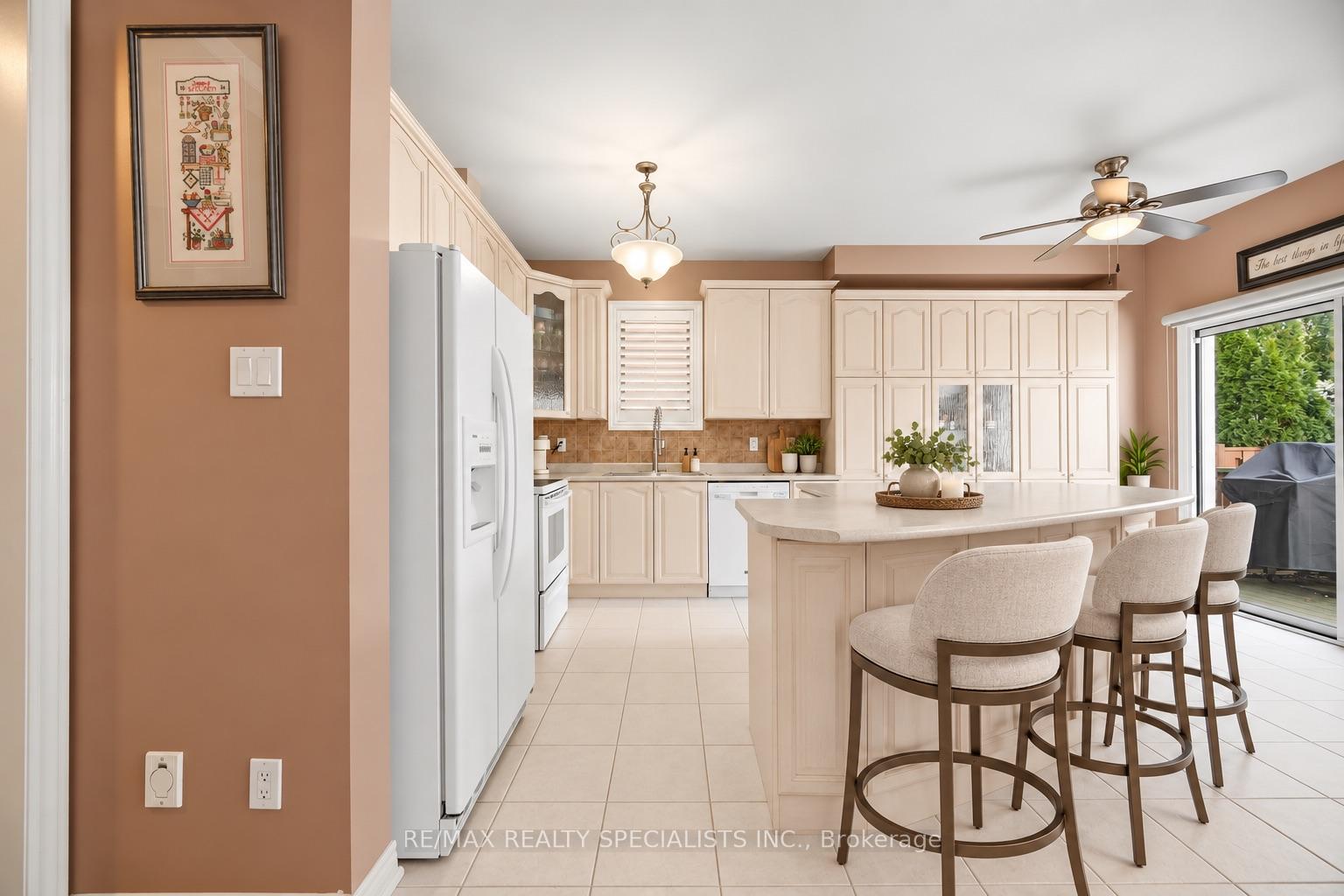Photo 7 of 187 Cooke Crescent, Milton, Dempsey — HOMEH