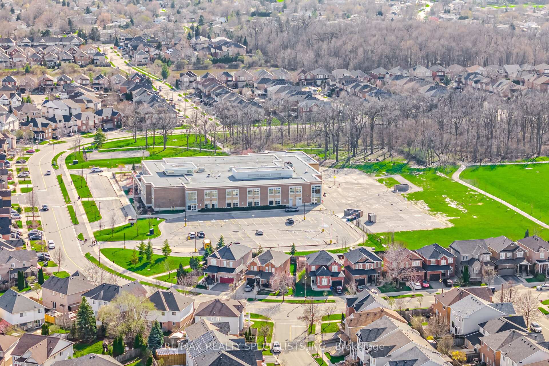 Photo 30 of 187 Cooke Crescent, Milton, Dempsey — HOMEH