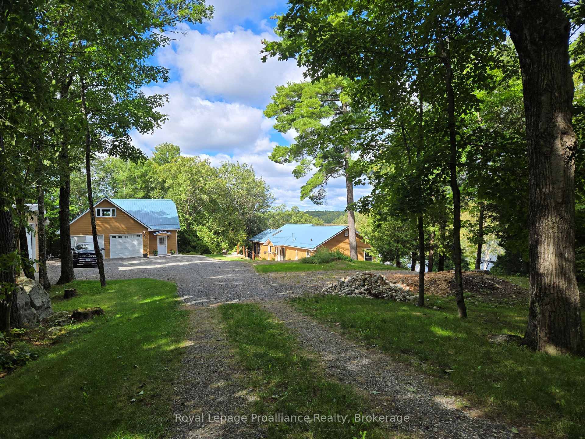 Photo 8 of 1214 Big Gull Lane, Central Frontenac, Frontenac Centre — HOMEH