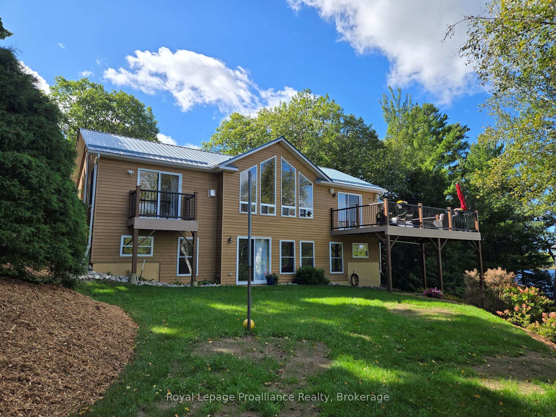 Photo 14 of 1214 Big Gull Lane, Central Frontenac, Frontenac Centre — HOMEH