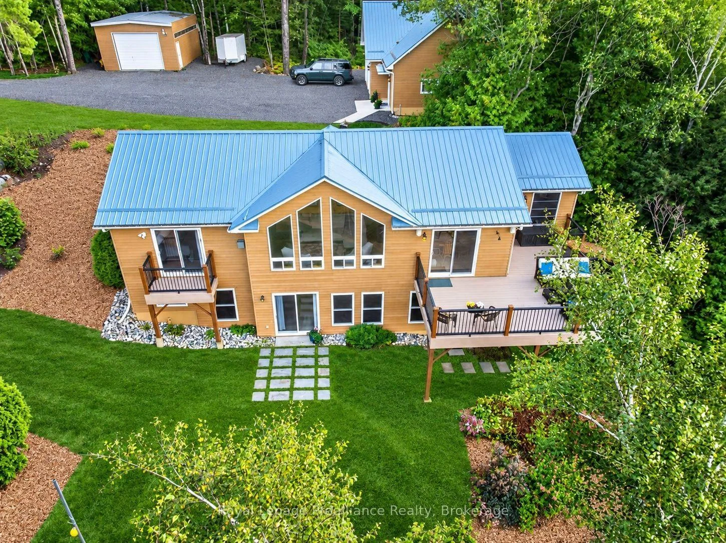 Photo 10 of 1214 Big Gull Lane, Central Frontenac, Frontenac Centre — HOMEH