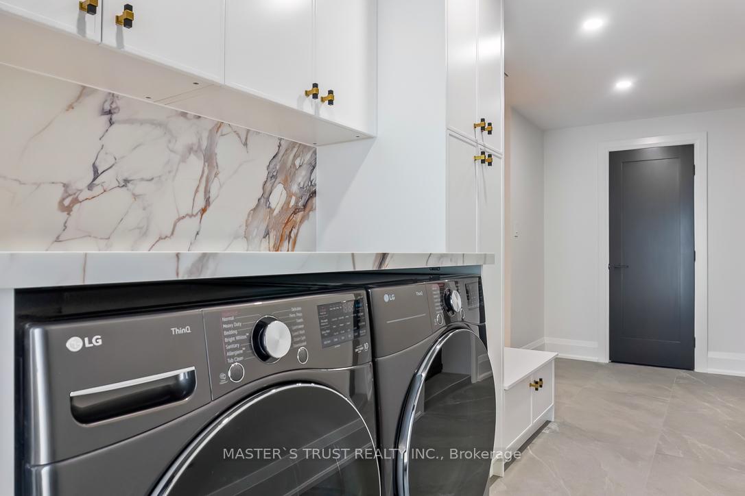 Photo 20 of Unit Unit 1, 319 Beechfield Road, Oakville, Ford — HOMEH