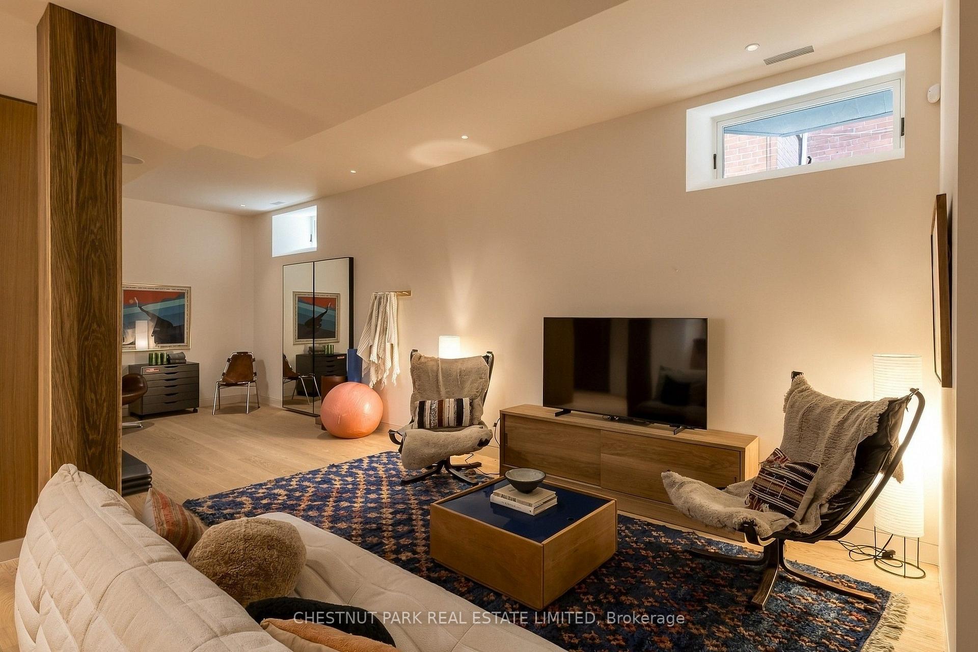 Photo 96 of 149 Roxborough Street E, Toronto, Rosedale-Moore Park — HOMEH