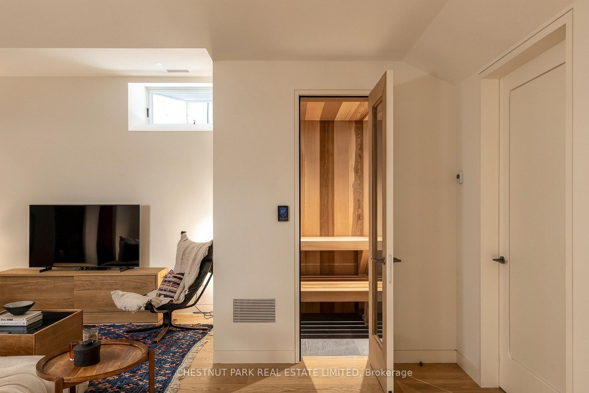 Photo 98 of 149 Roxborough Street E, Toronto, Rosedale-Moore Park — HOMEH